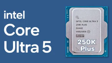 Intel Core Ultra 5 250K Plus CPU on a blue background.