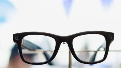 Ray-Ban Meta smart glasses with camera on display.