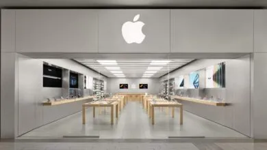 Apple Closes Three US Stores Permanently