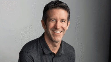 Apple’s 24-Year Hardware Veteran Now Leads Its AI Strategy