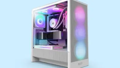 White NZXT PC case with RGB lighting, showcasing internal components.