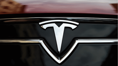 Tesla Outpaces BYD in Q1 2026 EV Sales Despite Challenges