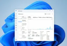 Windows 11 Task Manager showing CPU performance of AMD Ryzen 7 7840U processor.