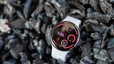 Wear OS 7 Tracks Deliveries and Sports Scores on Your Wrist