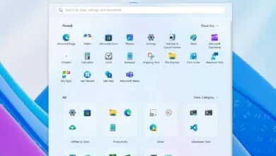 Windows 11 Start Menu showing pinned and all apps.
