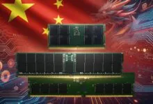 Three DDR5 RAM modules against a Chinese flag and digital circuit backdrop.