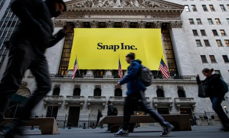 Snap Inc. banner displayed on the New York Stock Exchange building.