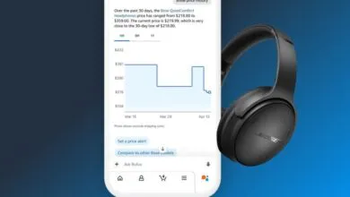 Amazon price tracker app showing Bose headphones price history.