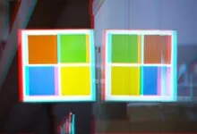 Two distorted Windows logos with vibrant color blocks, creating an anaglyph effect.