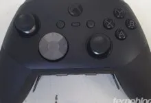 Close-up of a black Xbox Elite Series 2 controller.