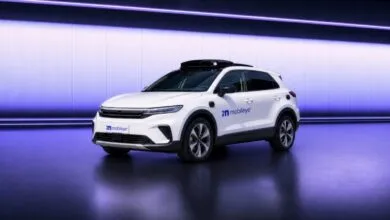 Mobileye aims to rejoin the robotaxi race