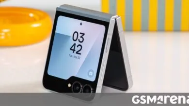 Samsung to End Galaxy Z Flip Lineup After Flip8