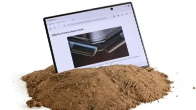 Samsung’s $1,900 Z Fold 8 still fails the pocket lint test