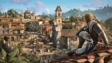Edward Kenway overlooking a vibrant Caribbean colonial town from a terracotta rooftop in Assassin's Creed.