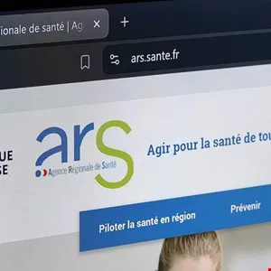 Screenshot of the Agence Régionale de Santé website homepage showing the ARS logo and navigation.