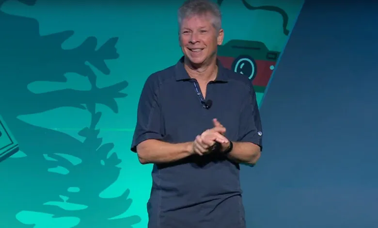 Danny Sullivan, Google's Search Liaison, speaks at WordCamp US.