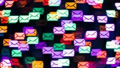 Tame Your Inbox: Perplexity's New AI Assistant for Gmail & Outlook