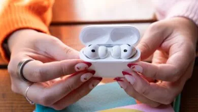 Stop CarPlay From Hijacking Your AirPods With This iPhone Setting