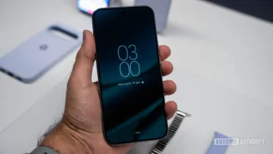 Smarter Pixel Always-On Display Saves Battery Life