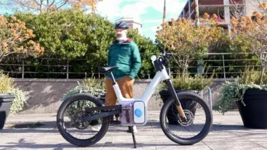 Rivian's Smart E-Bike Adapts Perfectly to Your Ride