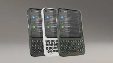 Clicks Launches BlackBerry-Inspired Smartphone With Snap-On Keyboard