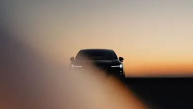 Volvo EX60 Boasts 400-Mile Range, 400 kW Charging