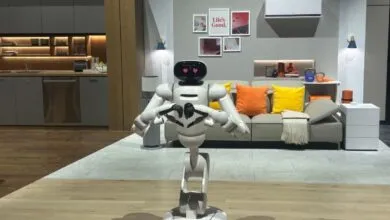 Can LG's CLOi Robot Really Do Laundry?