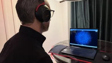 At Valorant: A Brain-Scanning Headset That Reads Your Mind