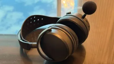 Audeze Maxwell 2 Headset Boosts Immersion, Bass & AI Noise Canceling