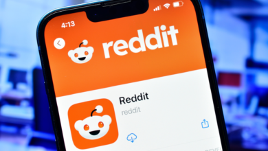 Reddit Tests AI-Powered Shopping Carousels in Search