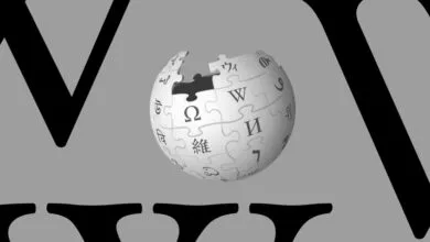 Prolific Wikipedia editors threaten mass strike