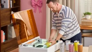 This Desktop Machine Prints, Slices, and Engraves