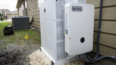US Home Battery Installations Surge to Record High Amid Rising Electricity Costs
