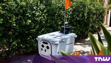 Serve Robotics, Grubhub partner for US robot delivery network