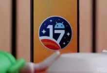 A smartphone displays a circular space-themed logo featuring the number 17 and the Android robot.