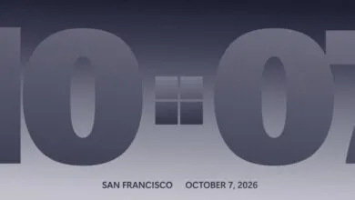 Minimalist digital clock graphic displaying 10:07 with the Windows logo and San Francisco October 7, 2026 text.