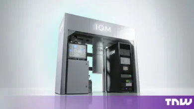 Digital rendering of an IQM quantum computer setup in a clean white studio setting.
